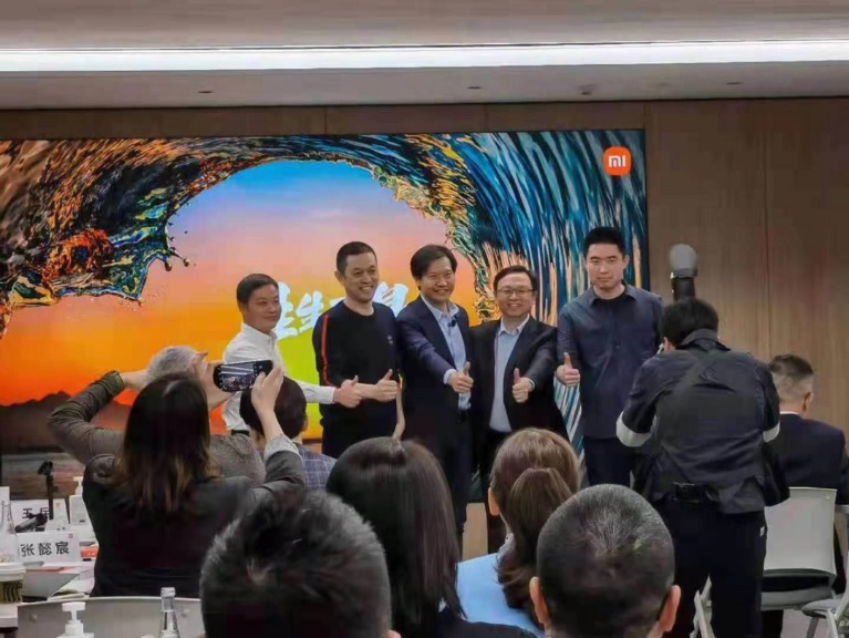 滴滴正式启动造车?!传团队已开始从车厂挖人 为1000亿美元估值铺路!百度、小米纷纷入局 “老贾”也要翻身了?