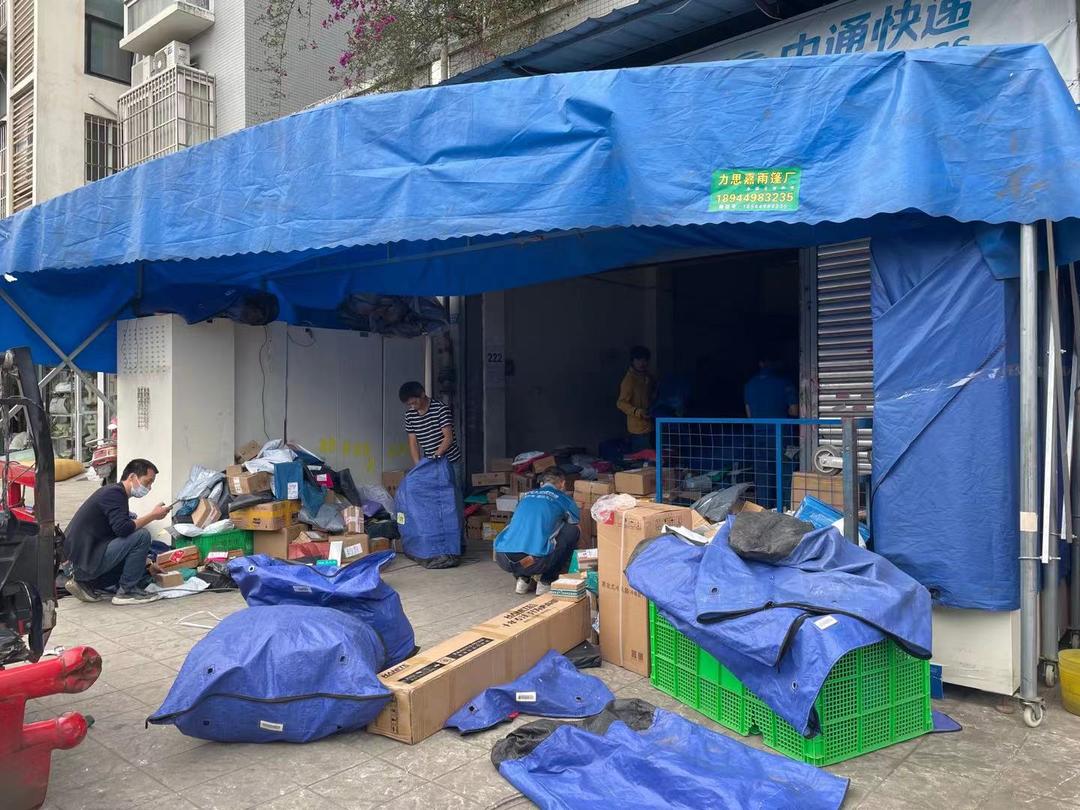 中通快递成都一网点“宠物盲盒”事件续:邮政监管部门正调查
